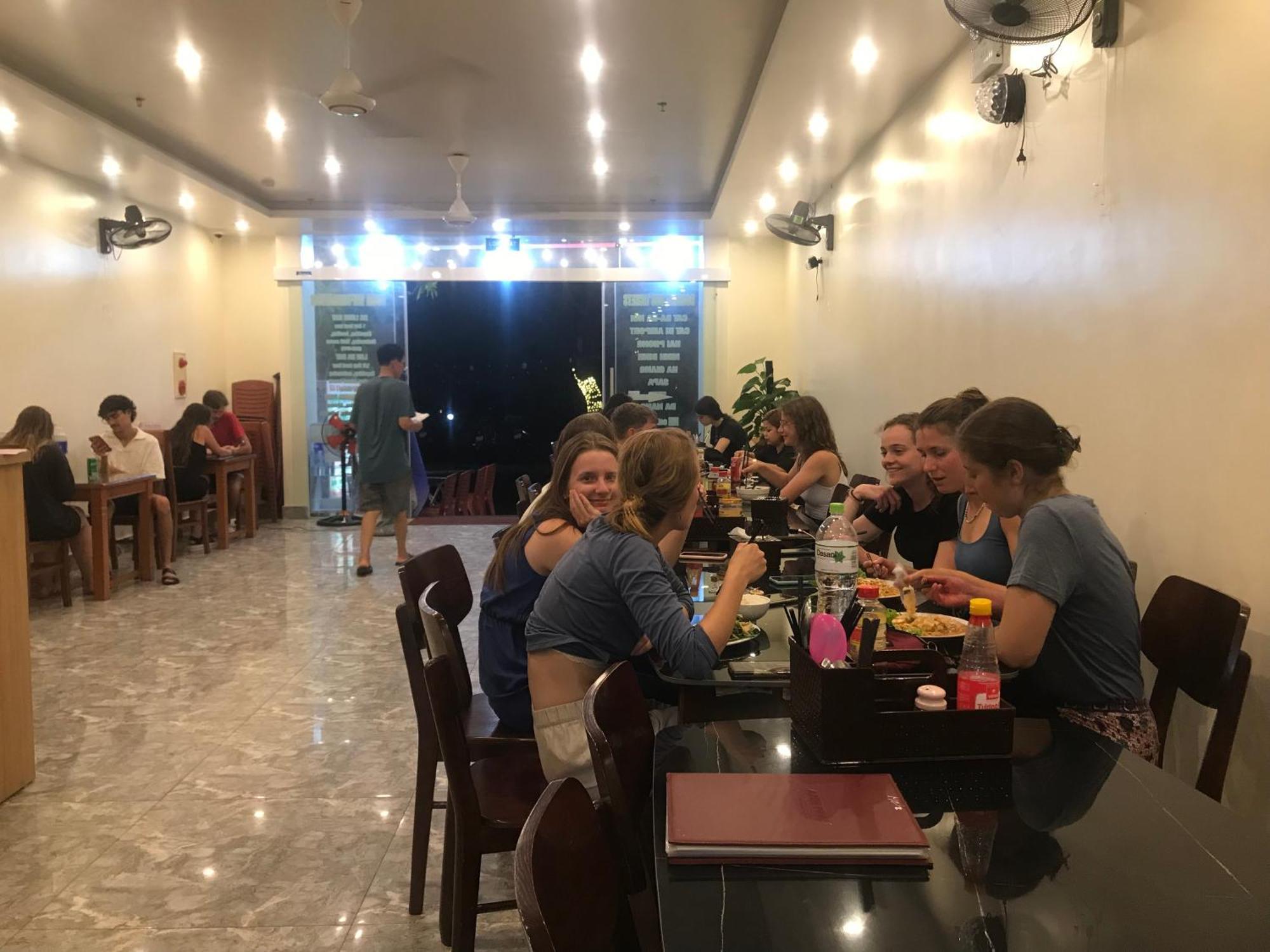 Sea Balcony Hotel Dong Khe Sau Экстерьер фото
