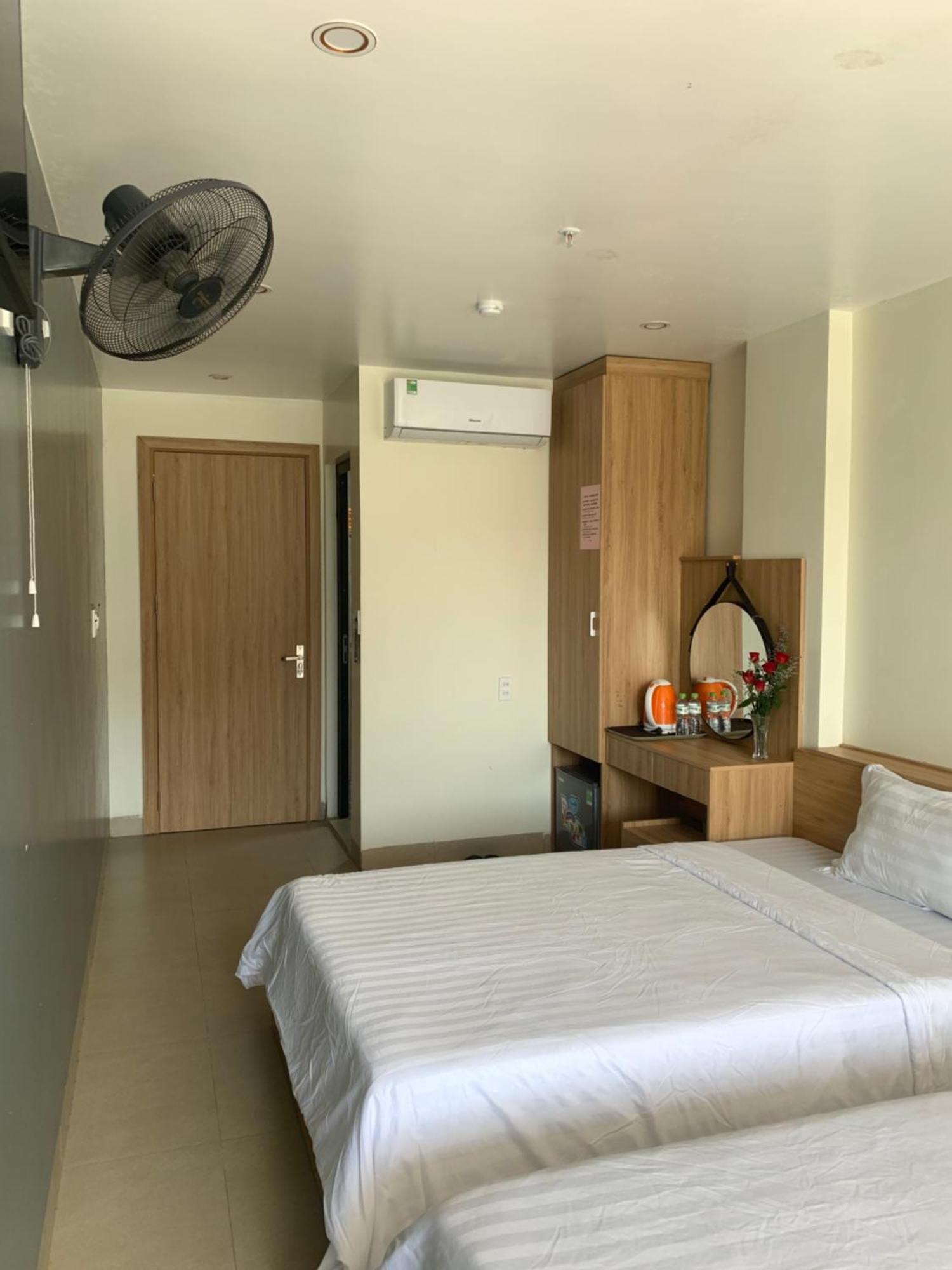Sea Balcony Hotel Dong Khe Sau Экстерьер фото